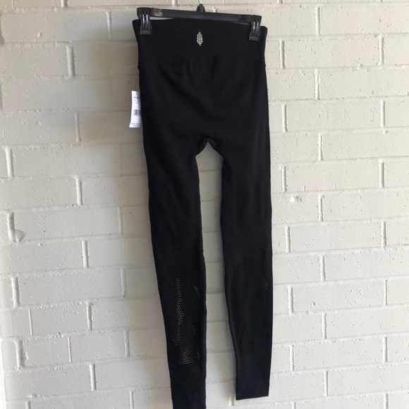 NWT Free People Movement High Waist Mesh Leggings - Picture 5 of 7